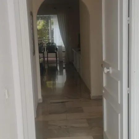 Apartament Gamonal 25